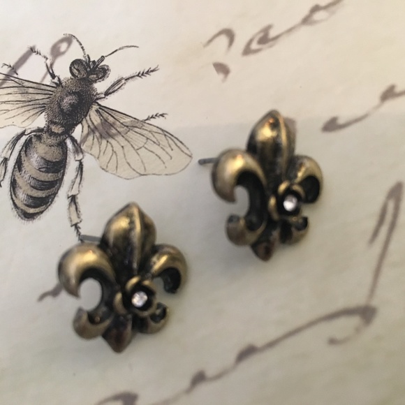 Betsey Johnson Filigree Stud Earrings - Picture 2 of 4